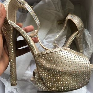 Steve Madden Champagne Angylna
